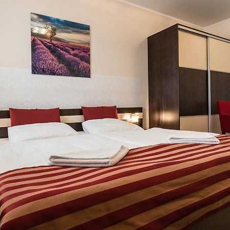 Apartman Mirka - Hotel Luka Bešeňová Exterior foto